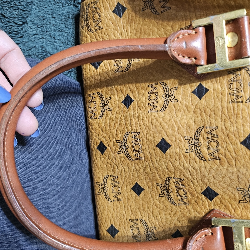MCM purse - Picture 11 of 12